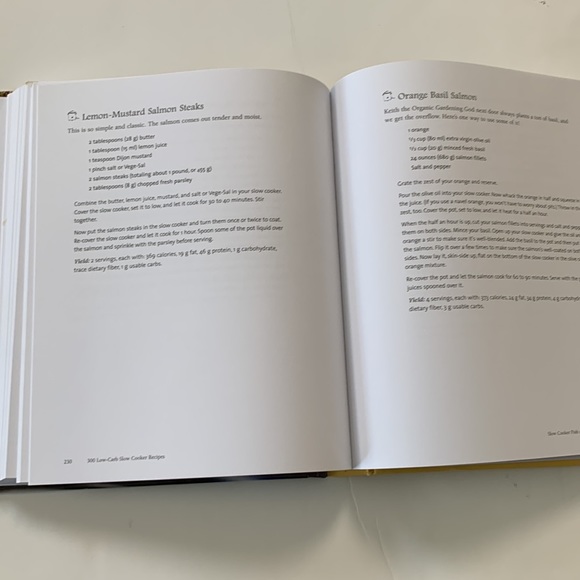 300 Low Carb Slow Cooker Recipes - Picture 4 of 4